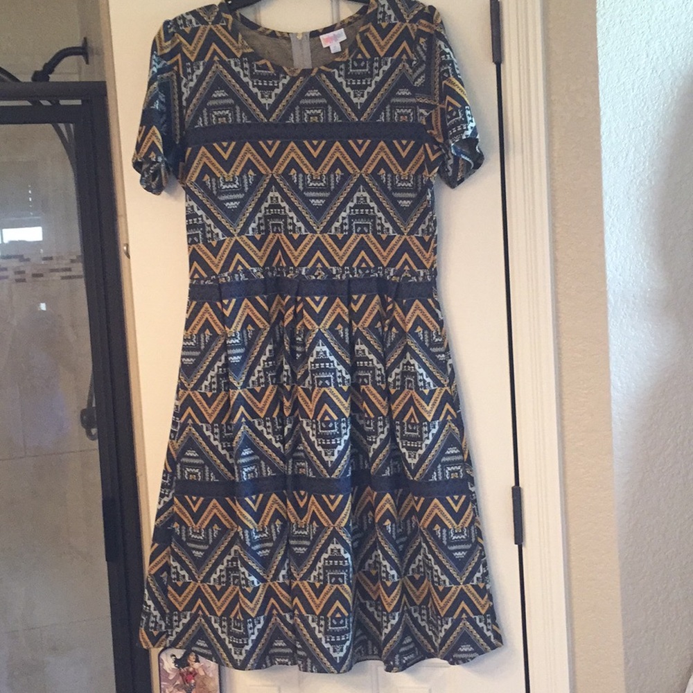 LLR Amelia